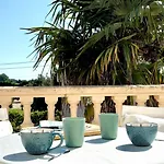 De Charme Avec Piscine Privée Face à La Villa Dénia
