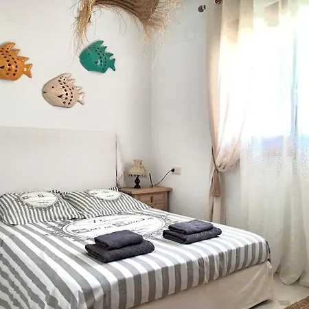 De Charme Avec Piscine Privee Face A La Villa *